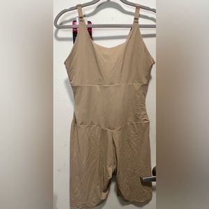 Maidenform Shape Wear Under garment Size XL